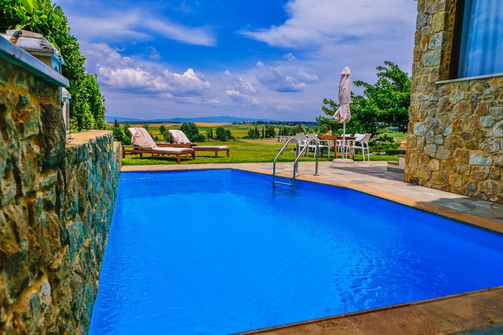 S4sani Villa